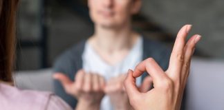 Top Tips for Communicating With Somebody Who is Deaf Deaf people