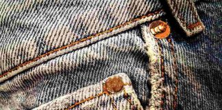 Tips for Stopping Garments from Color Bleeding and Fading Stopping Garments from Color Bleeding and Fading