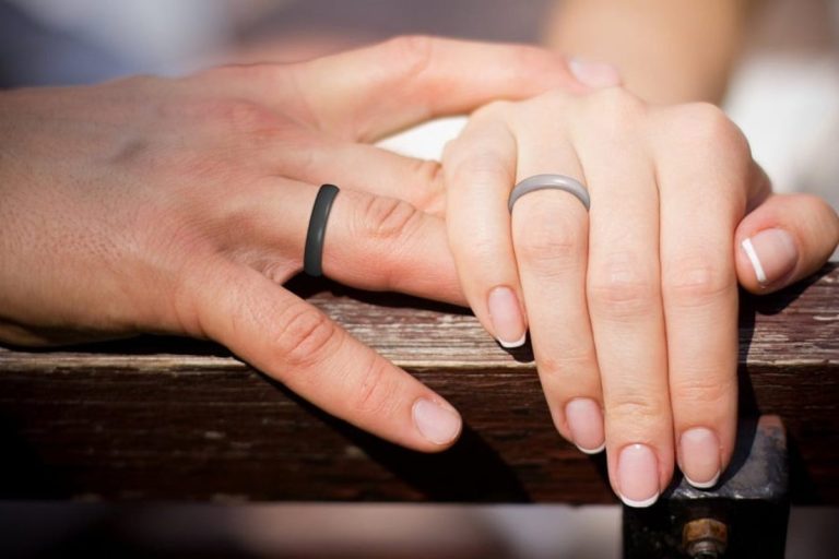 Top 5 Benefits of Wearing Silicone Rings