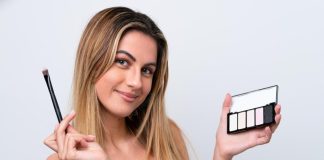 X Gifts for the Makeup-Lovers in Your Life Makeup lovers